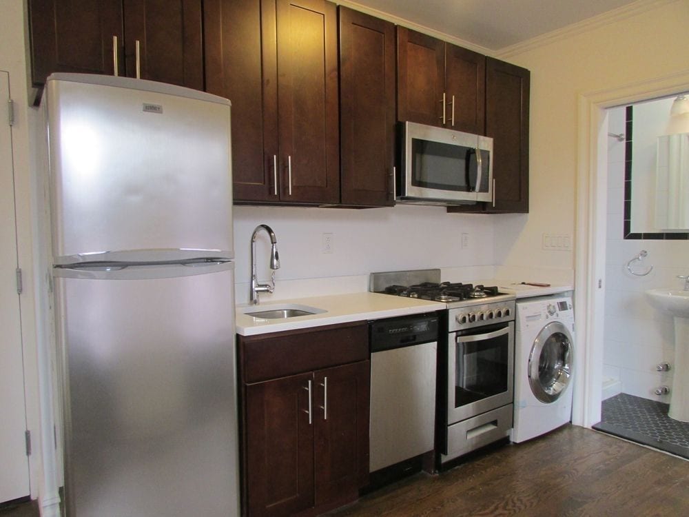 Primary Photo - 170 East 2nd Street