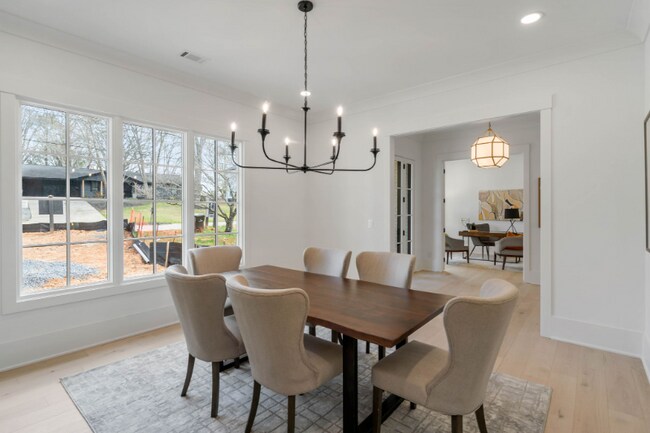 Foto del edificio - 312 Meadow Dr