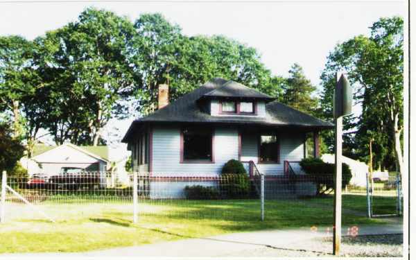 Building Photo - 15005 Grant Ave SW