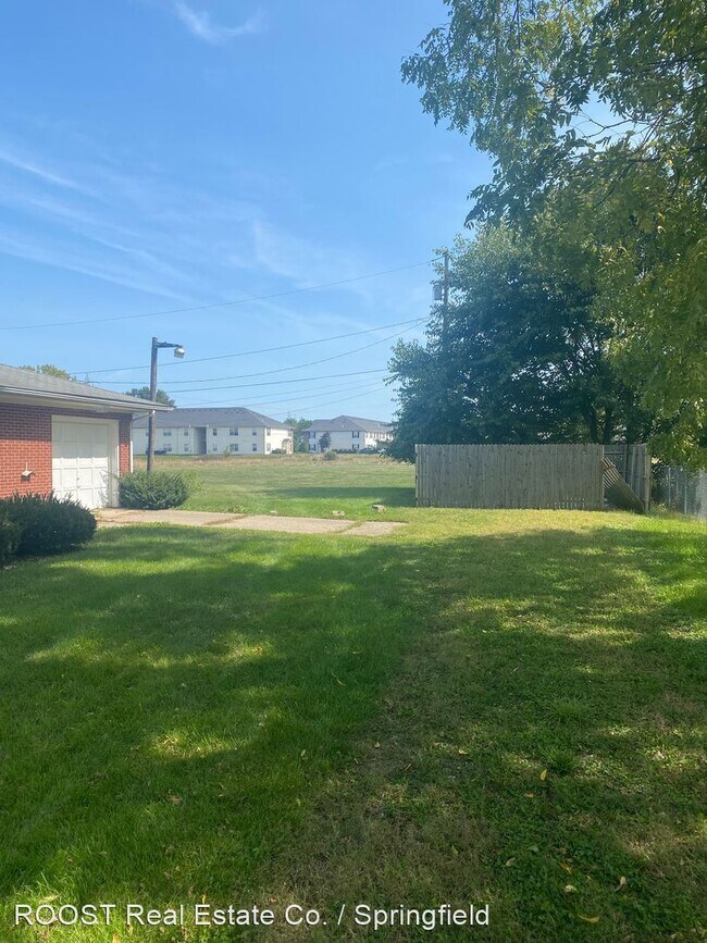 Building Photo - 2 br, 1 bath House - 903 Olds Avenue