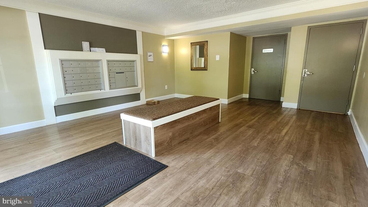 7640 Tremayne Pl Unit 309, McLean, VA 22102 Room for Rent in McLean