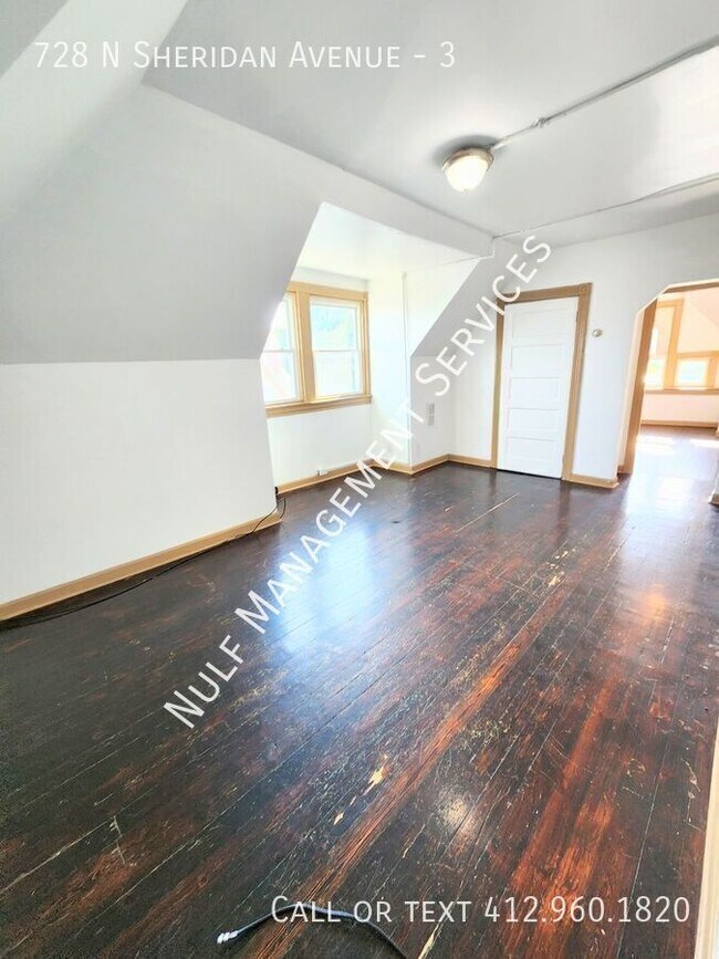 Foto del edificio - 728 N Sheridan Ave