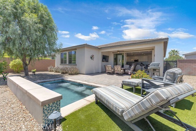 Foto del edificio - 50880 Monterey Cyn Dr