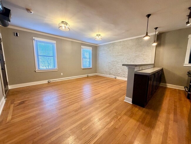 Foto del edificio - 5612 Beacon St