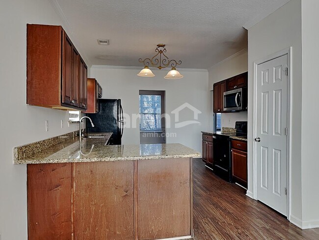 Foto del edificio - 1114 Corkscrew Way