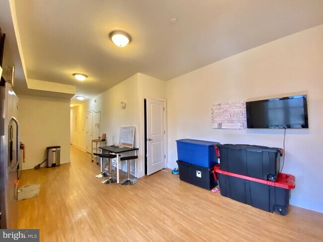 Foto del edificio - 1620 W Jefferson St