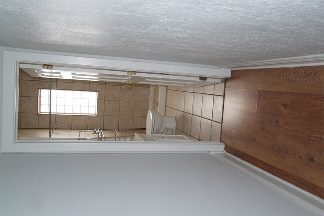 Building Photo - 3809 S 25th St
