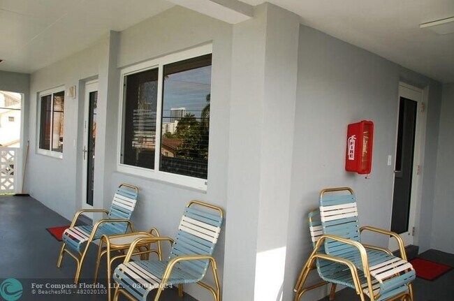 Foto del edificio - 600 Layne Blvd