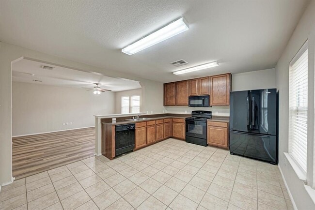 Building Photo - 3417 Tralagon Trail