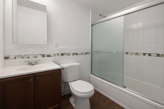 Foto del edificio - 210 Chestnut Hill Ave