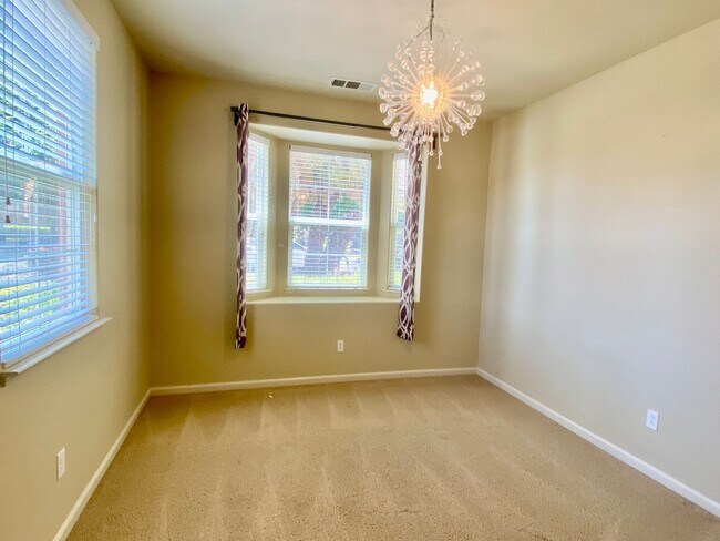 Foto del edificio - Dublin 2 Bedroom with Loft upstairs, 2 1/2...