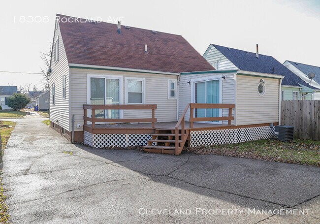 Foto del edificio - Fully Renovated Cape Cod