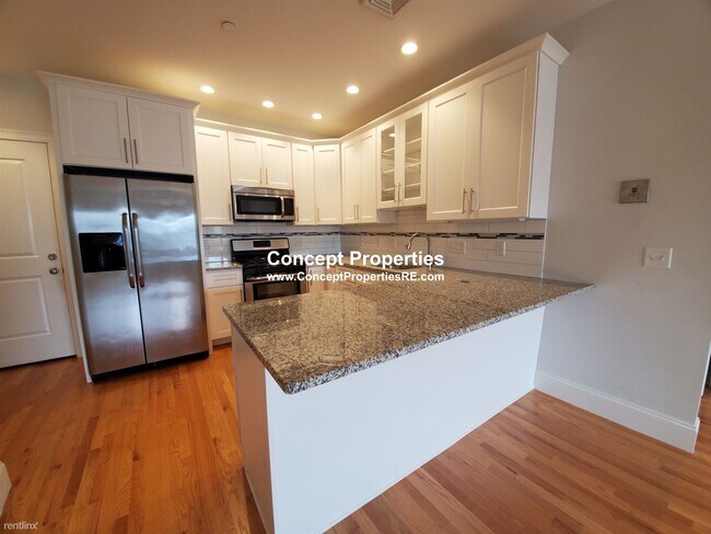 2 Br 2 Bath 387 W Broadway 6yb Apartment For Rent In Boston Ma Apartments Com