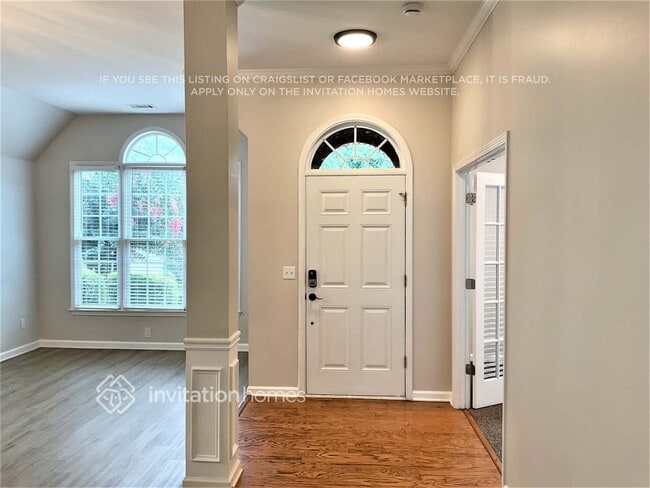 Building Photo - 1035 Fairview Club Cir