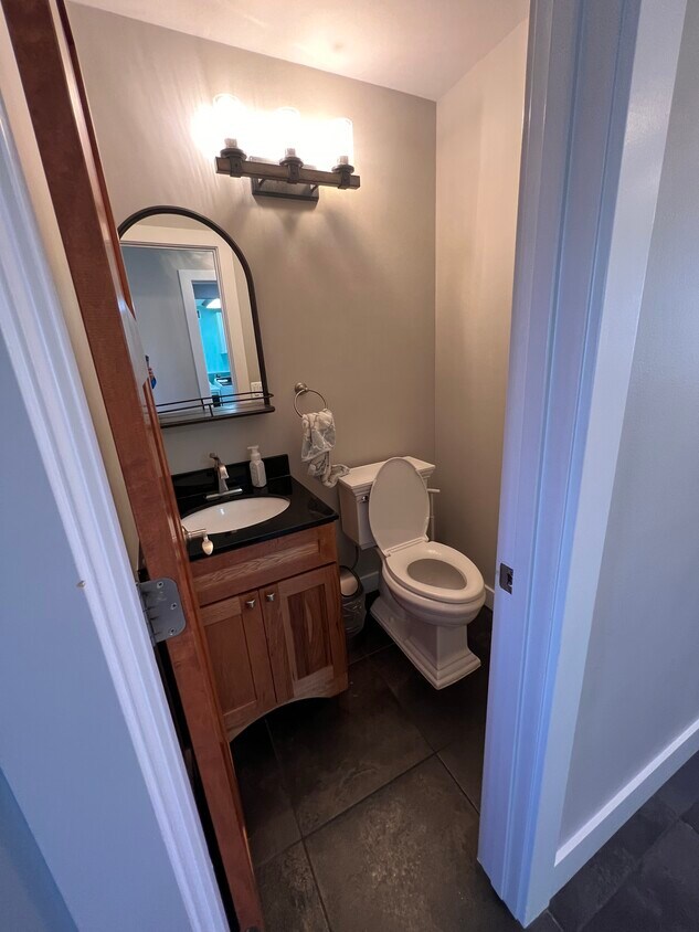 42544 Saltz Rd, Canton, MI 48187 House for Rent in Canton, MI