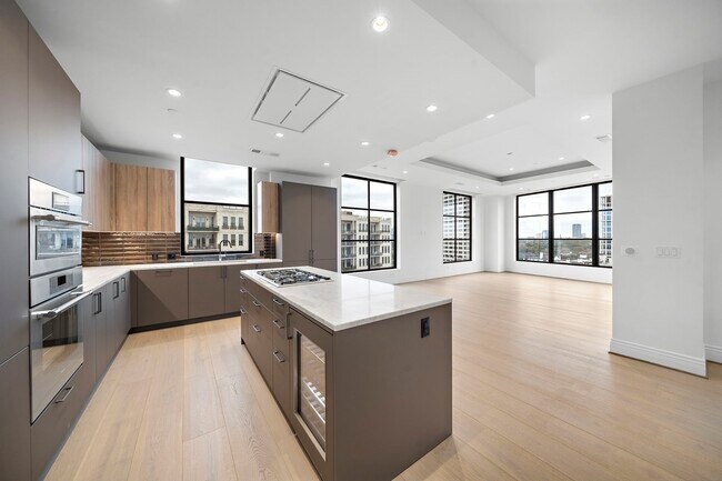 Foto del edificio - 2323 San Felipe St