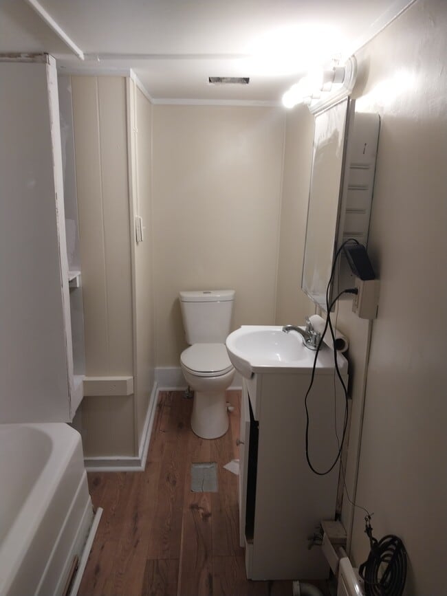 Building Photo - 2742 Old Erie Pike