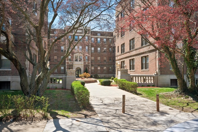 Photo - 6202 Wayne Ave Apartment