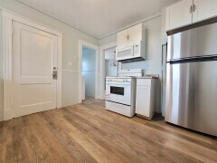 Primary Photo - 15 Wachusett St
