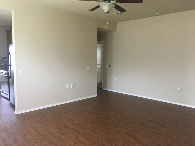 Building Photo - 7005 Outfitter Drive