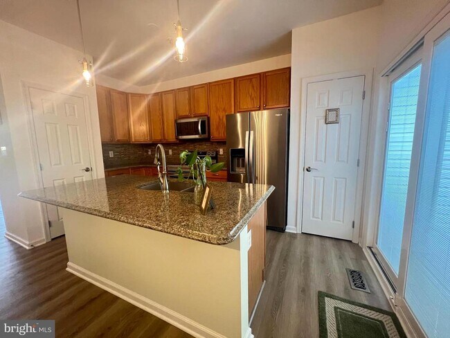 Foto del edificio - 13939 Bailiwick Terrace