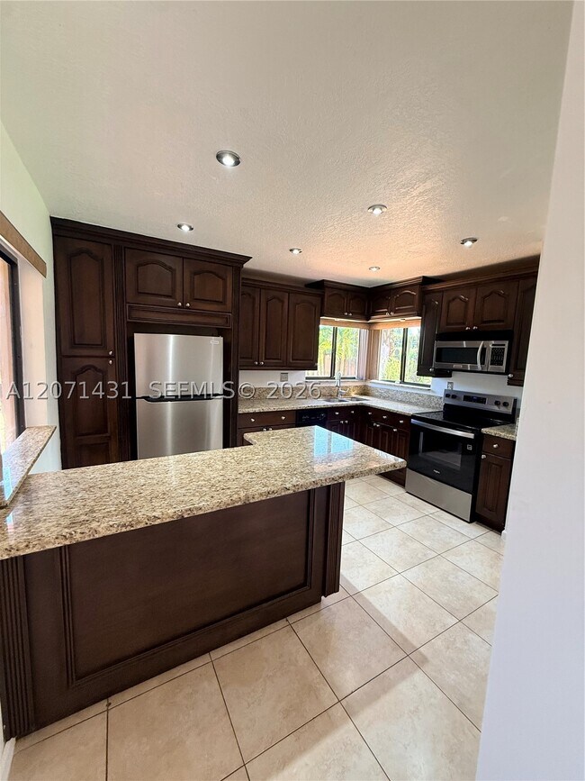 Foto del edificio - 9645 SW 148th Pl