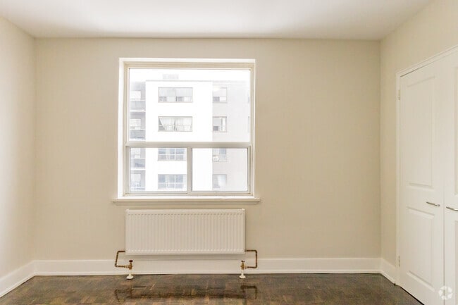 Interior Photo - Weston Road Apartments
