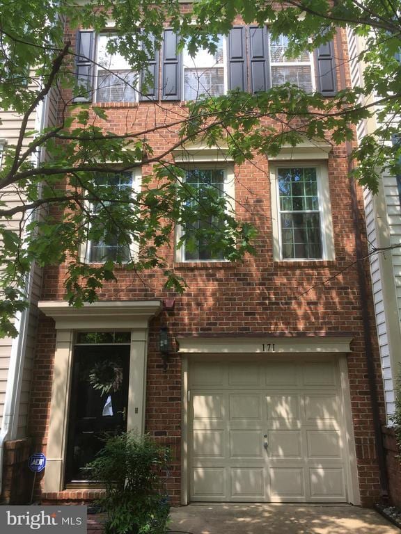 Primary Photo - 171 Barrett Pl