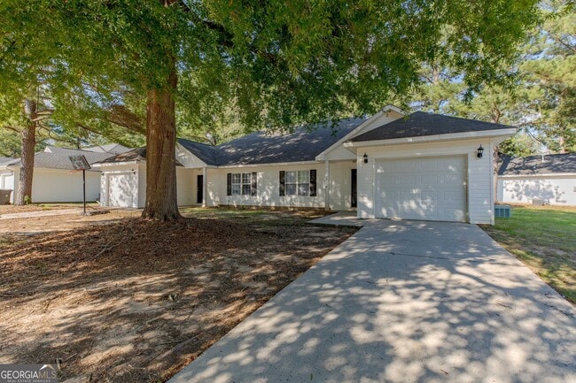 Building Photo - 110 Alice Dr