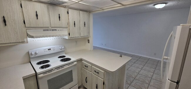 Building Photo - 2029 NW 46th Ave