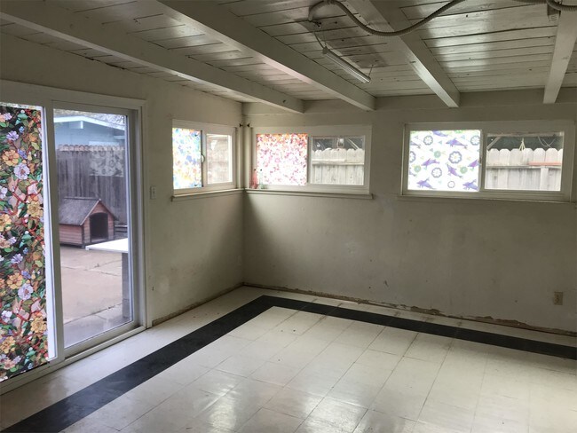 Foto del edificio - 5321 56th St