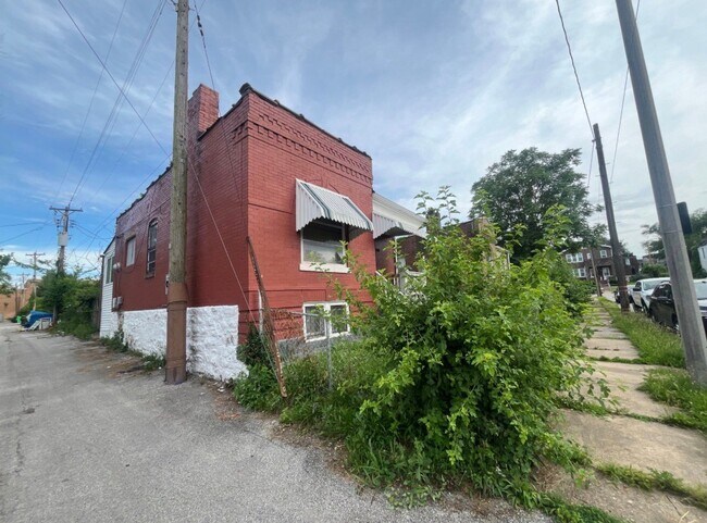 Foto del edificio - 2810 Norwood Ave