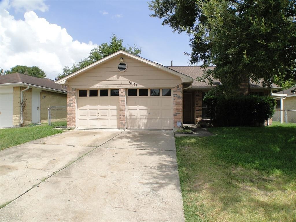 Primary Photo - 16314 Sinaloa Dr
