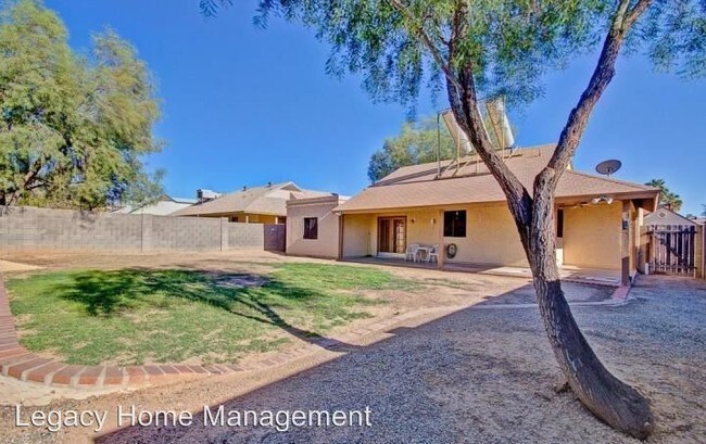 Foto del edificio - 2 br, 1.5 bath House - 926 E Wickieup Ln