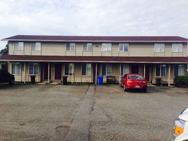Primary Photo - 350 E Whidbey Ave