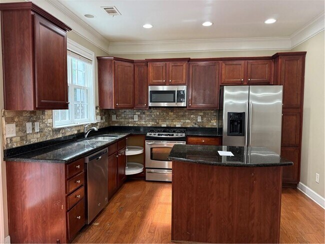 Foto del edificio - 2289 Limehurst Dr
