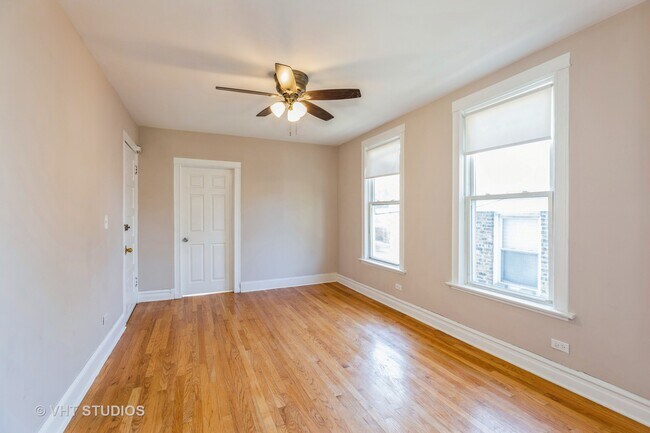 Building Photo - 1244 W 97th Pl