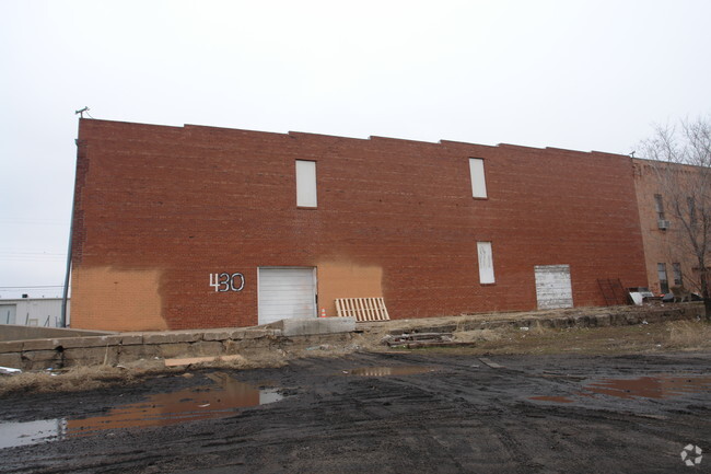 Building Photo - The Finn Lofts