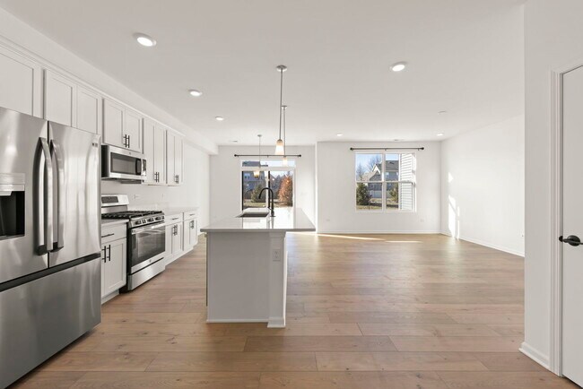 Foto del edificio - 4486 Chelsea Mnr Cir