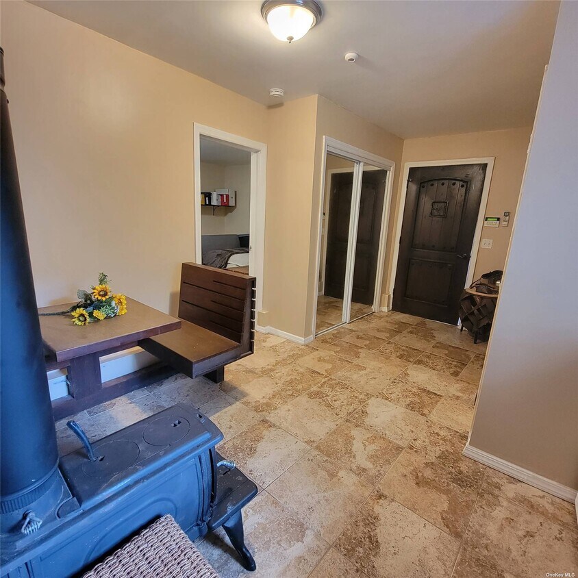 1 Pine Valley Rd, Oyster Bay, NY 11771 House Rental in Oyster Bay, NY