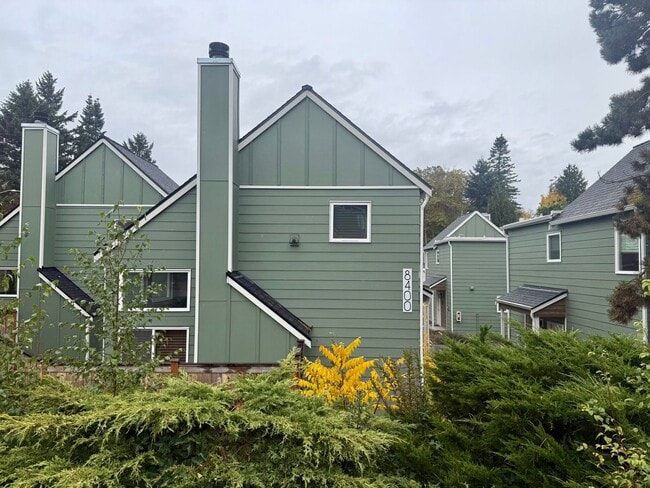 Photo - Longfellow Run Townhomes - West Seattle