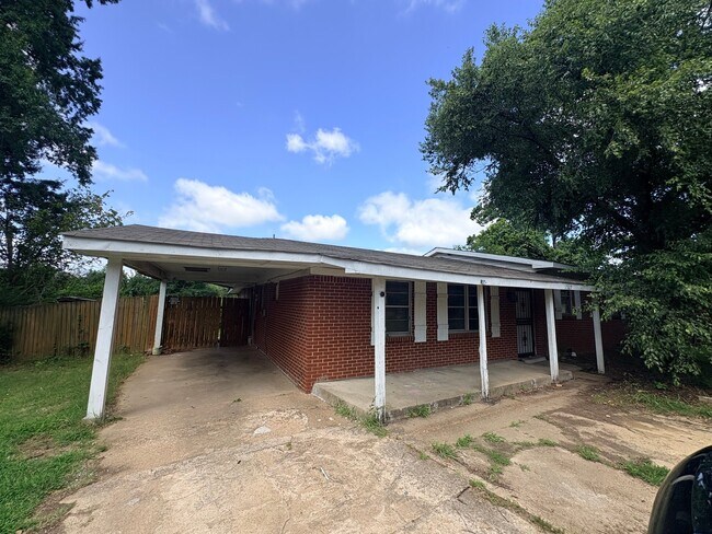 Foto del edificio - 1527 Bennington Cove