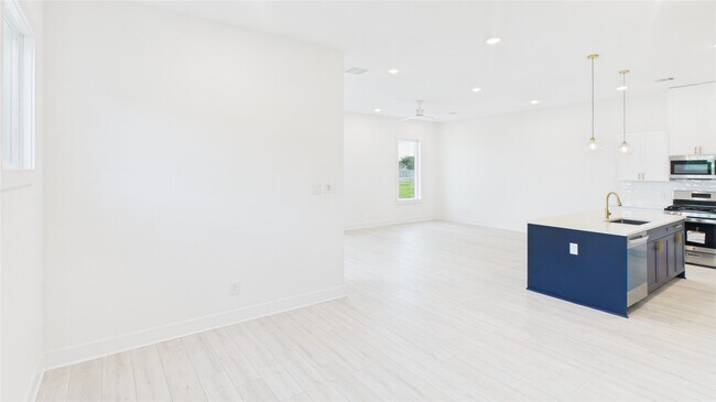 Foto del edificio - 9606 Valeca Dr