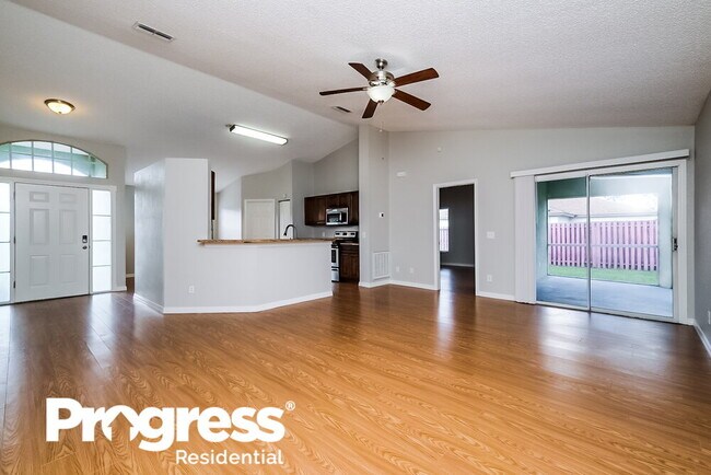 Building Photo - 1296 Bentley Ave
