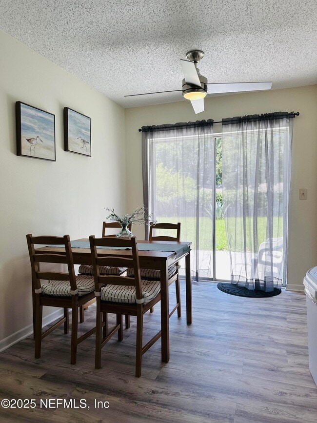 Building Photo - 776 Bahia Dr
