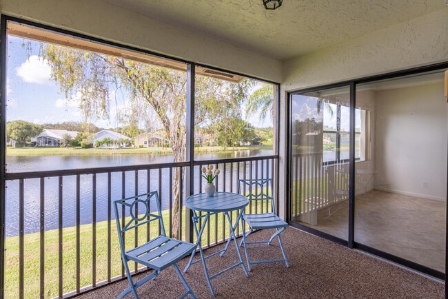 Building Photo - 12829 Briarlake Dr