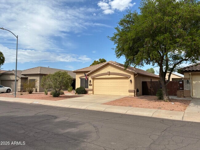 Building Photo - 15618 N 159th Ln