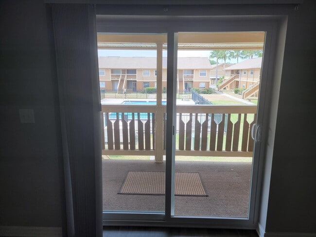 Foto del edificio - 288 Berkshire Ln