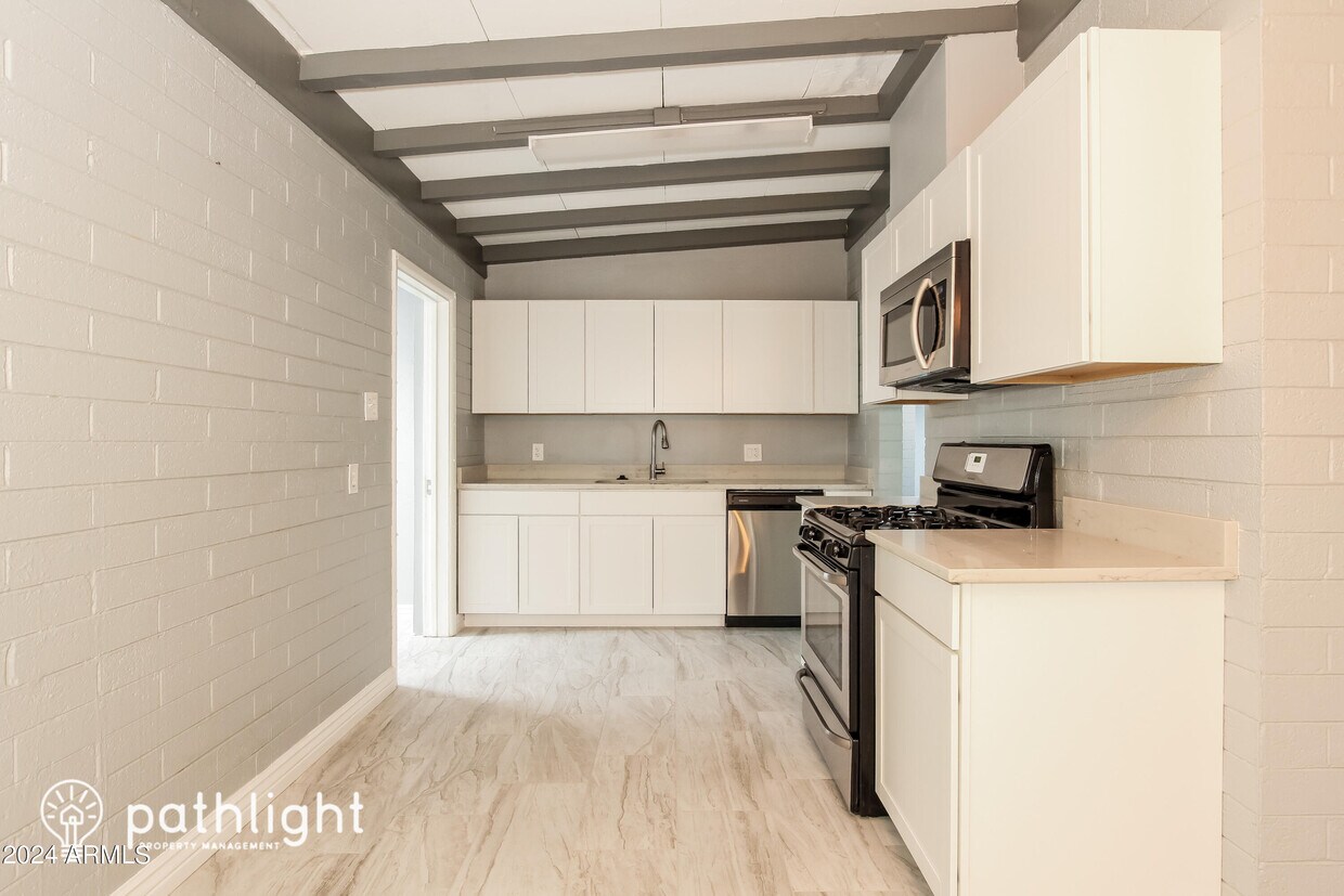 1439 E Hatcher Rd, Phoenix, AZ 85020 House Rental in Phoenix, AZ