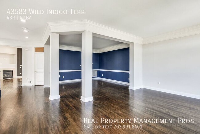 Building Photo - 43583 Wild Indigo Terrace